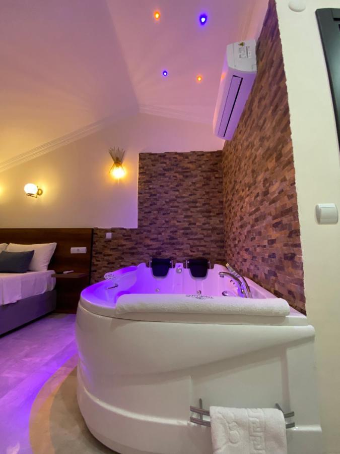 Nefis Hotel Oeluedeniz Ngoại thất bức ảnh